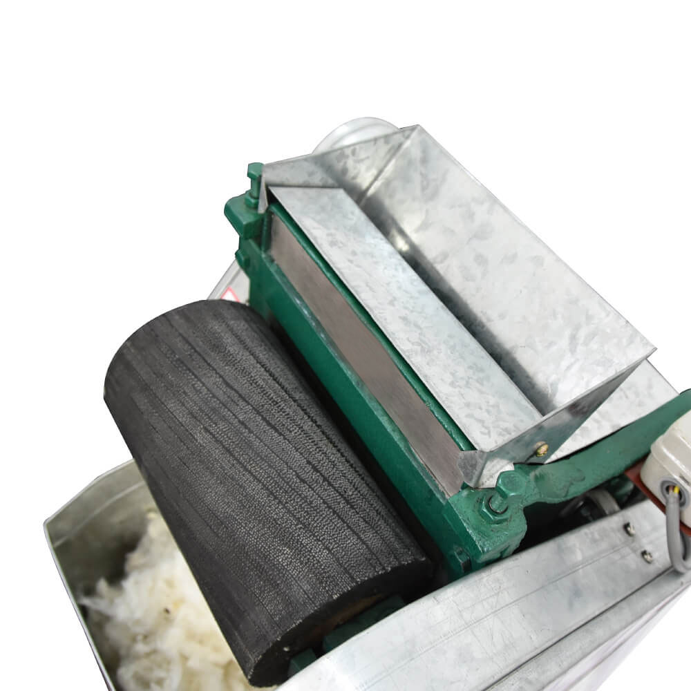 Small Raw Cotton Ginning Saw Type Seed Cotton Roller Ginning Machine Lab Saw Ginning Machine